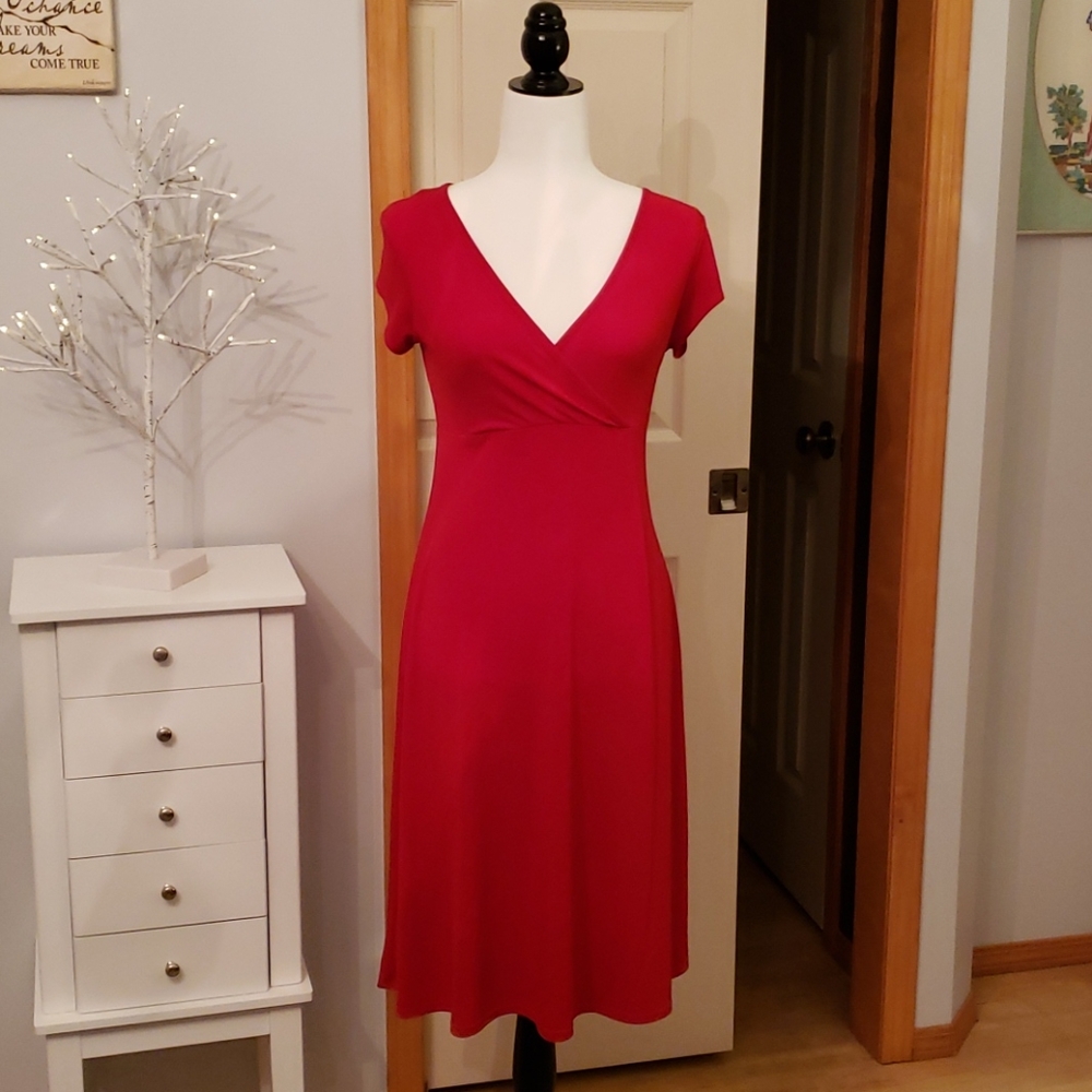 🎁50% off  LADY IN RED.